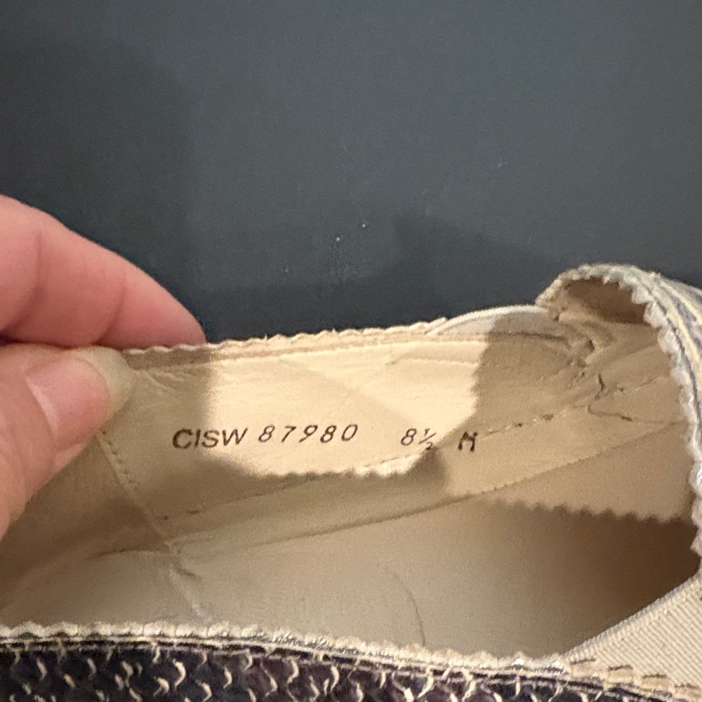 Stuart Weitzman Beige Snake-Embossed Slip-On Moccasins - Picture 7 of 9